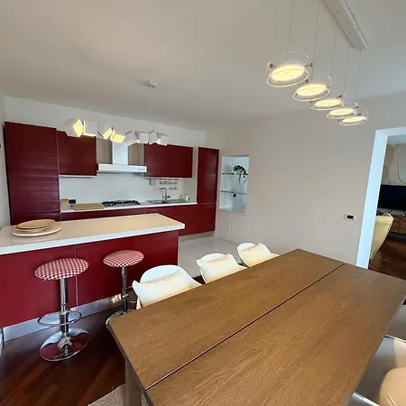 Attico Frontelago Apartmán Pisogne